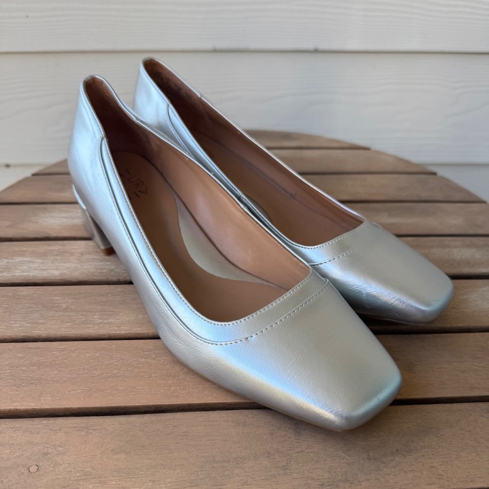 Naturalizer Huntley Silver Metallic Square Toe Block Heel Pumps Women's 8.5M
